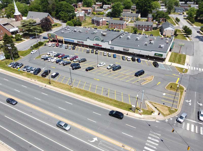 Aerial view of a Rojan-managed Delaware shopping center